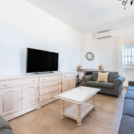 Cortijo Ariza Sea Views Chalet *