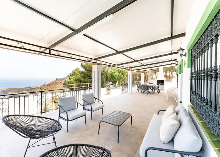 Chalet Cortijo Ariza Sea Views Malaga